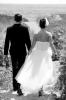 Florida Heavenly Weddings in Delray Beach mit Paar welches zur Trauung geht und Meer im Hintergrund von Delray Beach