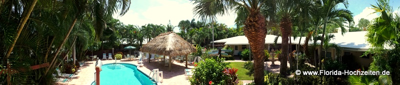 Tropical Vacation Resort Parliament Inn-001